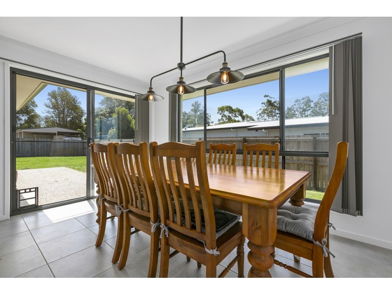 11 Arthur Court, Cooroy QLD 4563
