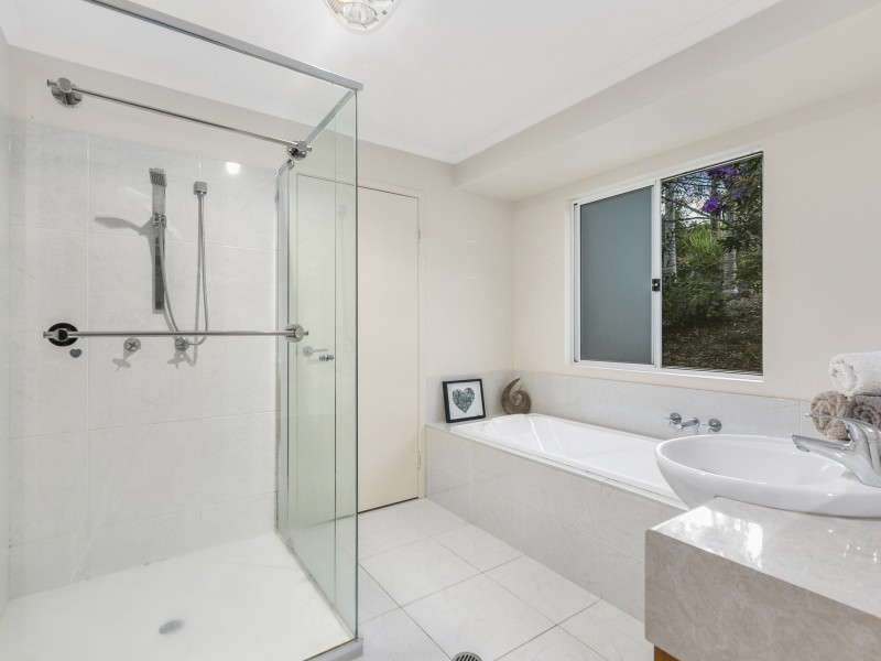 2 Leatherwood Lane, Black Mountain QLD 4563