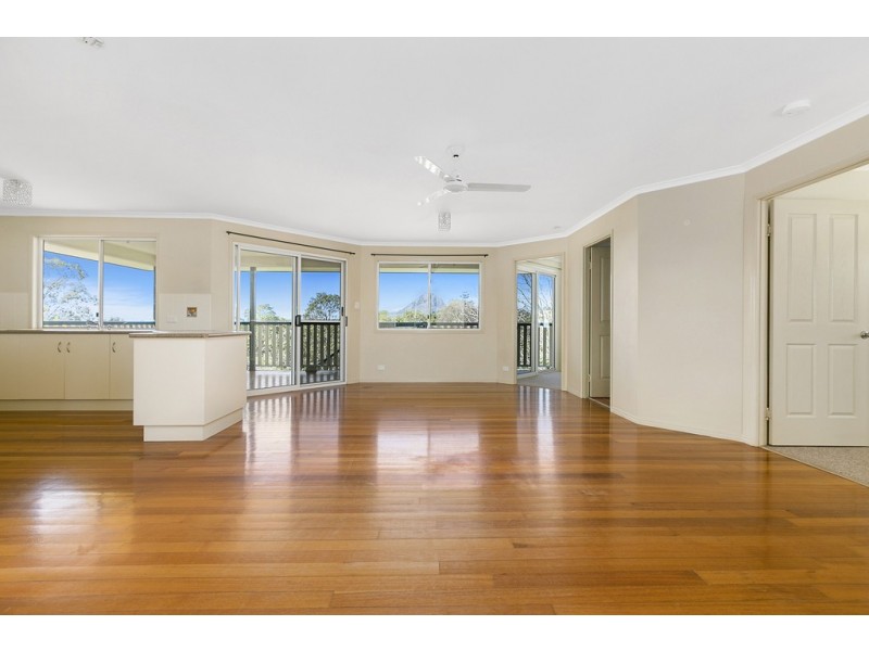 5 Charles Street, Cooran QLD 4569