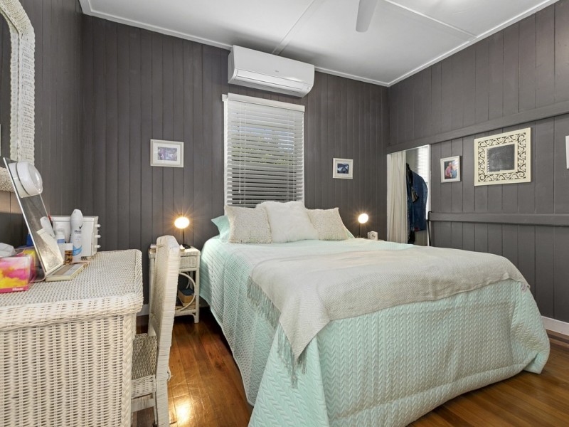 17 Mountain Street, Pomona QLD 4568