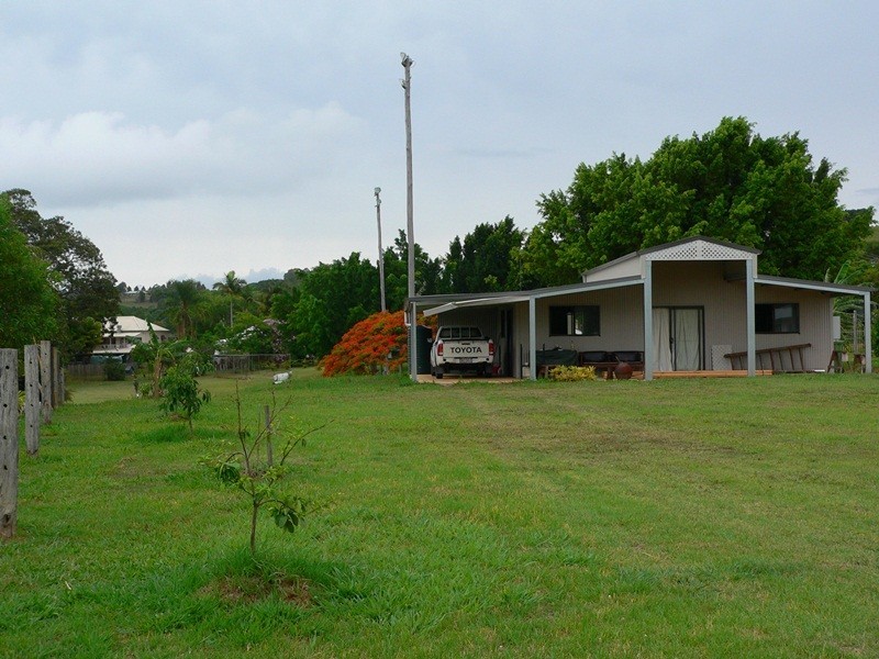 8 Overton Way, Kin Kin QLD 4571