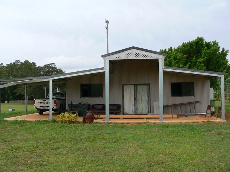 8 Overton Way, Kin Kin QLD 4571