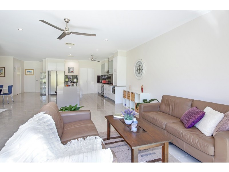 48 Orana Avenue, Pomona QLD 4568