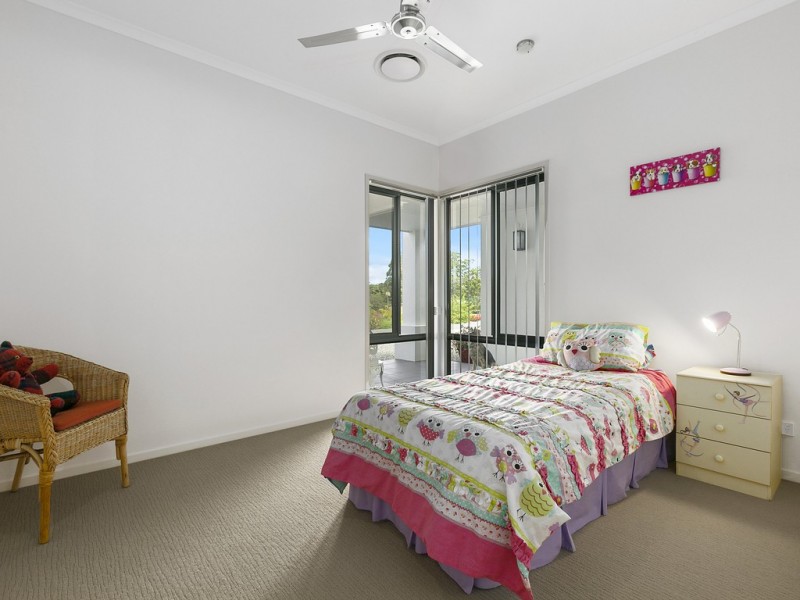 48 Orana Avenue, Pomona QLD 4568