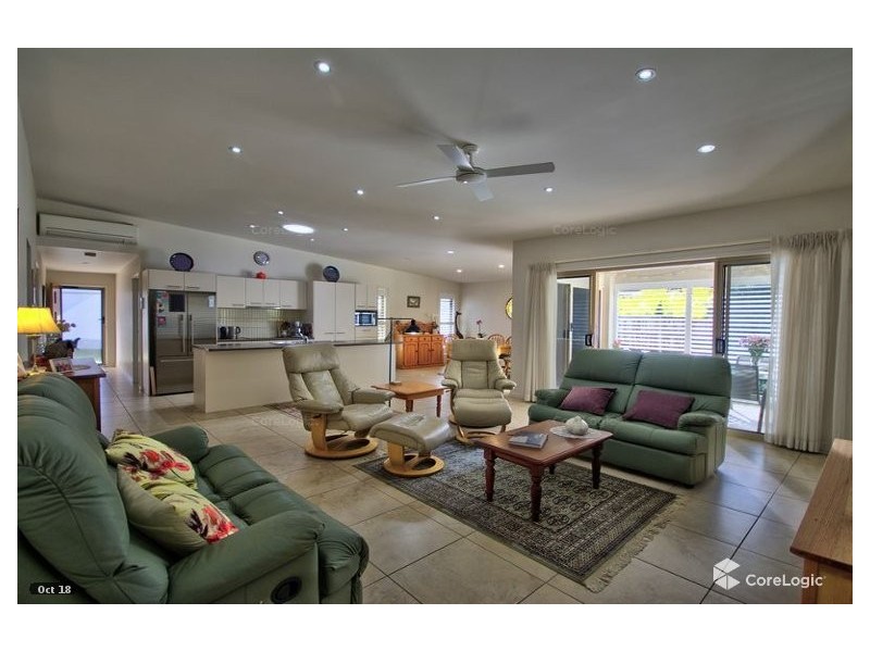 20 Prospect Place, Cooroy QLD 4563