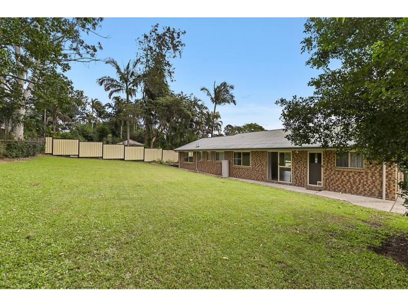6 Colonial Court, Cooroy QLD 4563