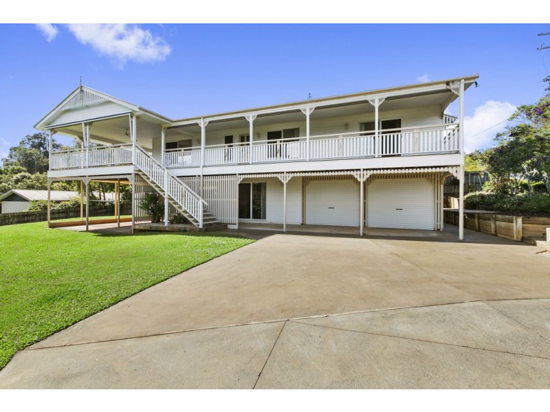 8 Exhibition Street, Pomona QLD 4568