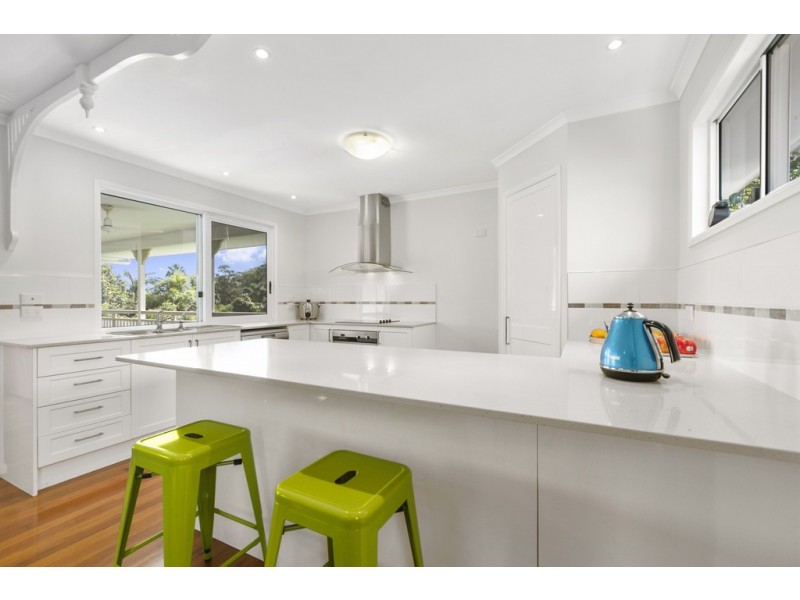 8 Exhibition Street, Pomona QLD 4568