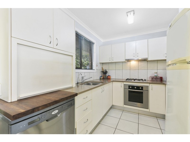 2 Pavilion Street, Pomona QLD 4568