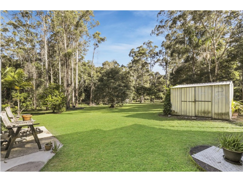 43 Forest Acres Drive, Lake Macdonald QLD 4563