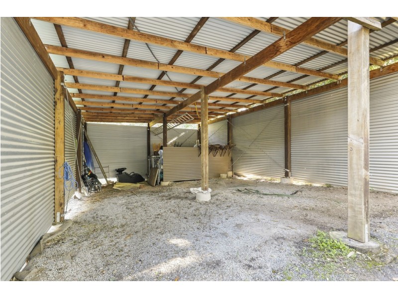 43 Forest Acres Drive, Lake Macdonald QLD 4563