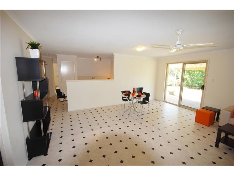 6 Cooroora Rise, Pomona QLD 4568