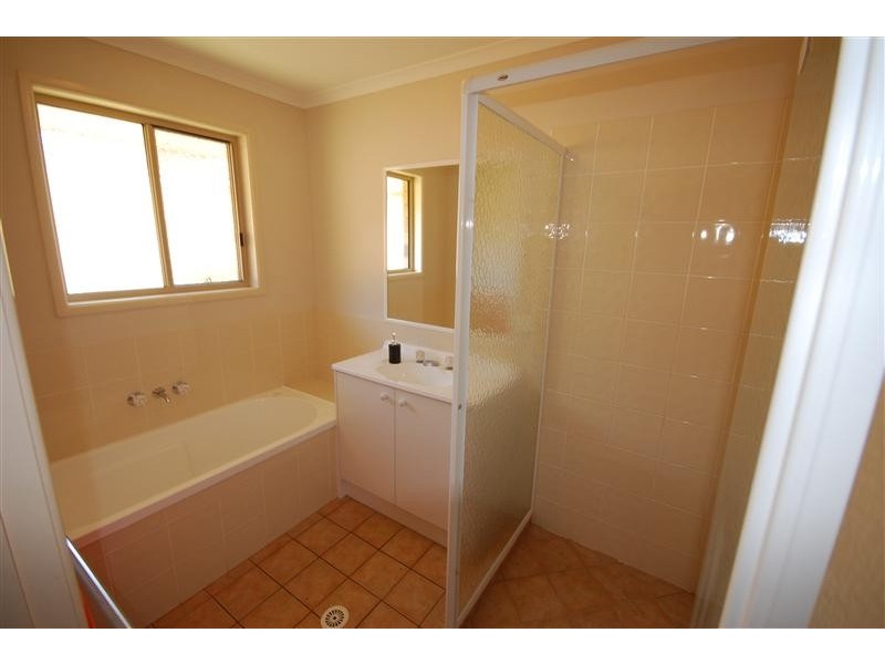 6 Cooroora Rise, Pomona QLD 4568