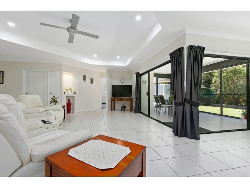 62 Elm Street, Cooroy QLD 4563