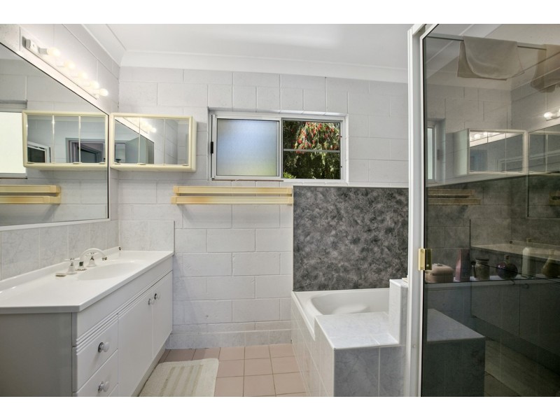 7 Clay Street, Pomona QLD 4568