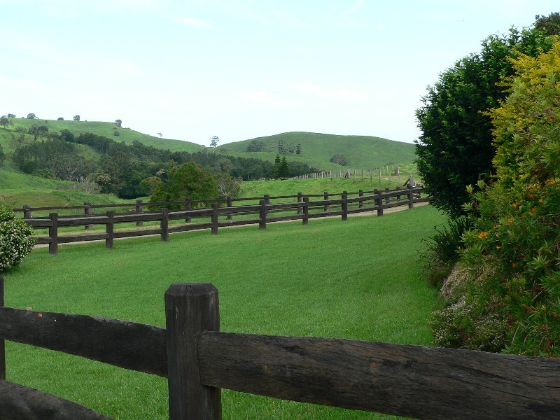 405 Upper Pinbarren Creek Road, Pomona QLD 4568