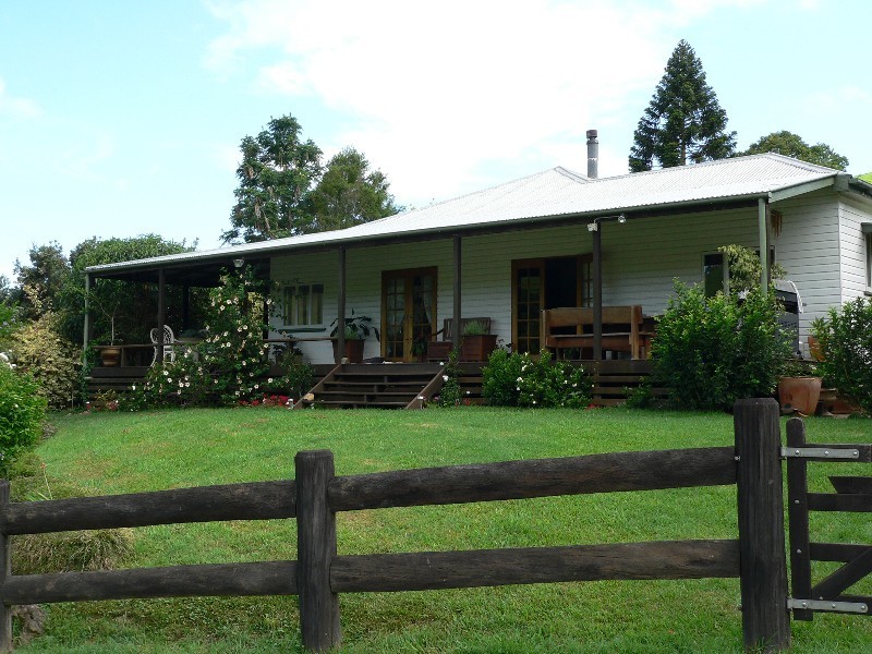 405 Upper Pinbarren Creek Road, Pomona QLD 4568