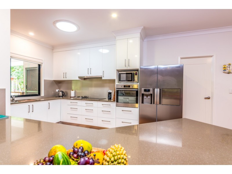 43 Pomona Connection Road, Pomona QLD 4568