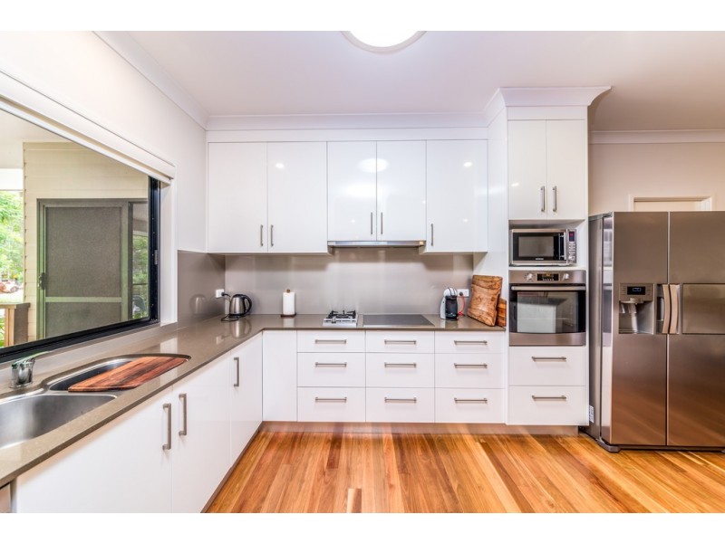 43 Pomona Connection Road, Pomona QLD 4568