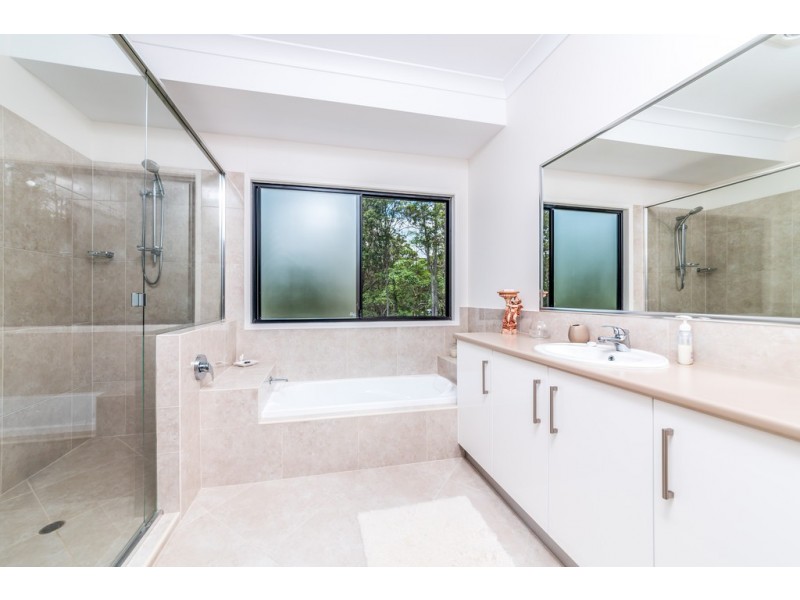 43 Pomona Connection Road, Pomona QLD 4568