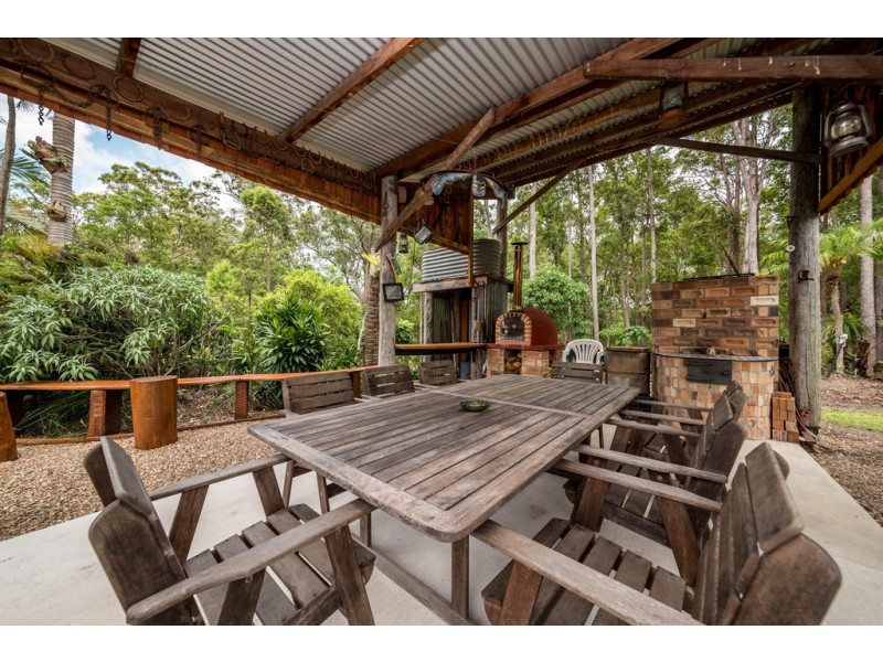 43 Pomona Connection Road, Pomona QLD 4568