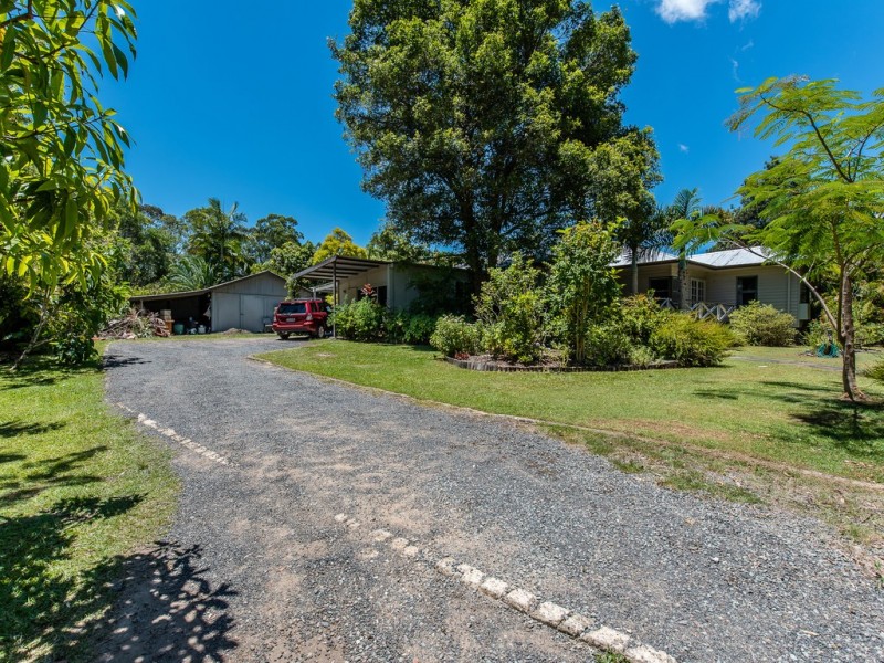 17 Mountain Street, Pomona QLD 4568