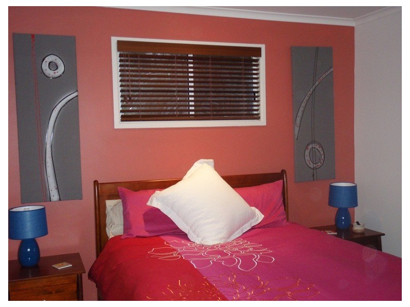 8 James Street, Cooran QLD 4569