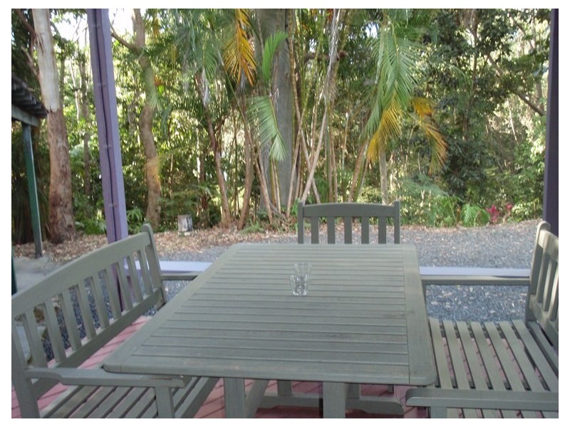 8 James Street, Cooran QLD 4569