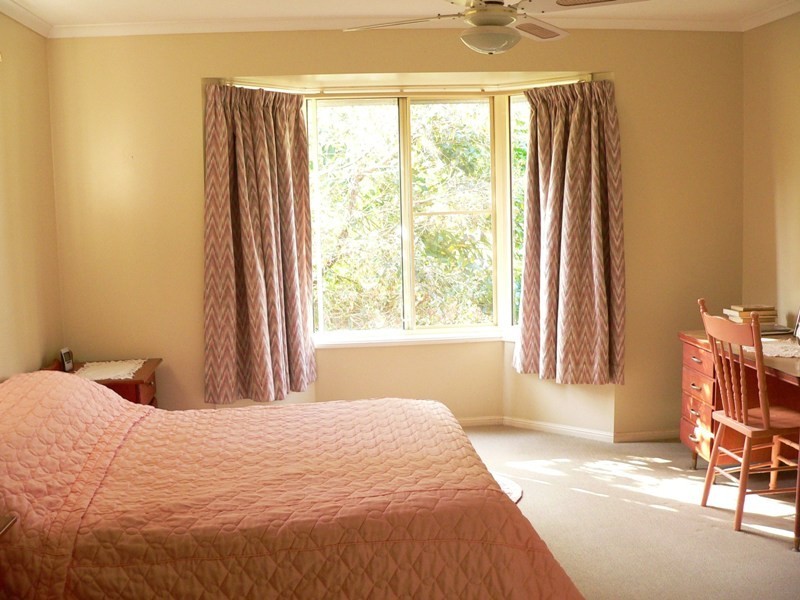 5a Clay Street, Pomona QLD 4568