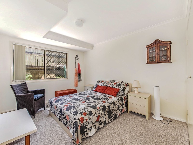 6/16a Kauri Street, Cooroy QLD 4563