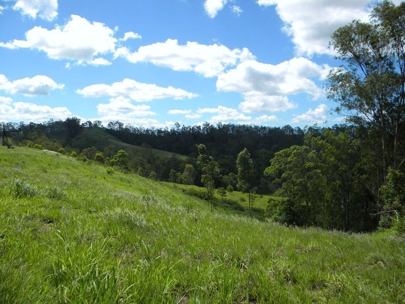 Tandur QLD 4570