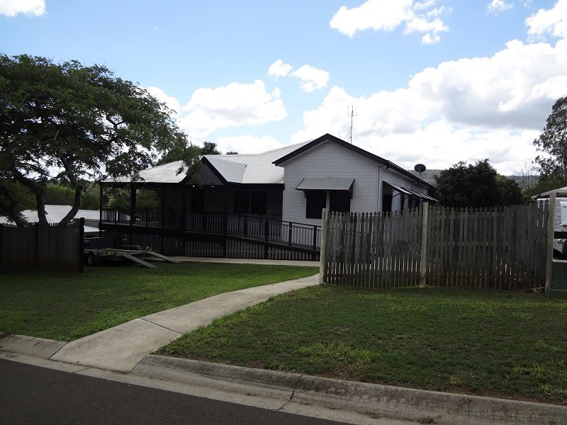 5 Tanderra Drive, Cooran QLD 4569
