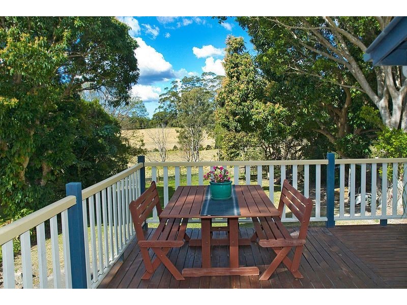 12 Henry Street, Cooran QLD 4569