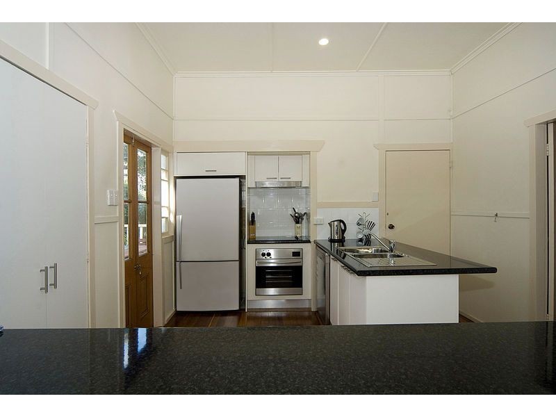 12 Henry Street, Cooran QLD 4569