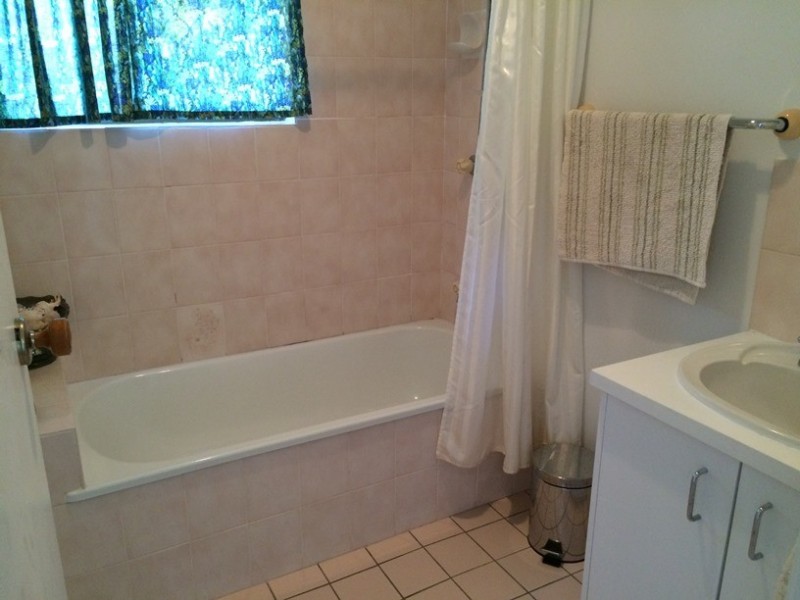 10 Henry Street, Cooran QLD 4569