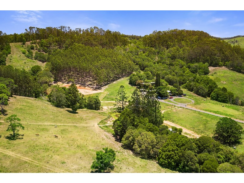 470 Middle Creek Road, Federal QLD 4568
