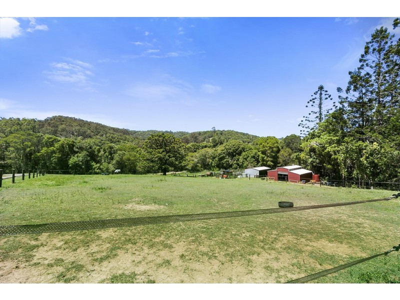 470 Middle Creek Road, Federal QLD 4568