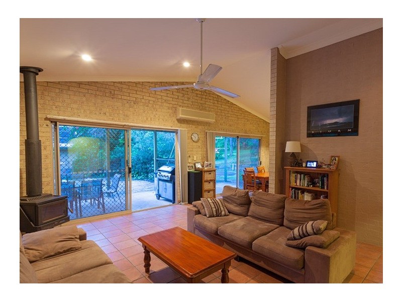 135 Pioneer Road, Pomona QLD 4568