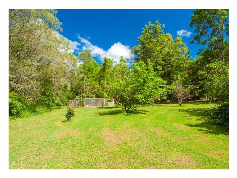 135 Pioneer Road, Pomona QLD 4568