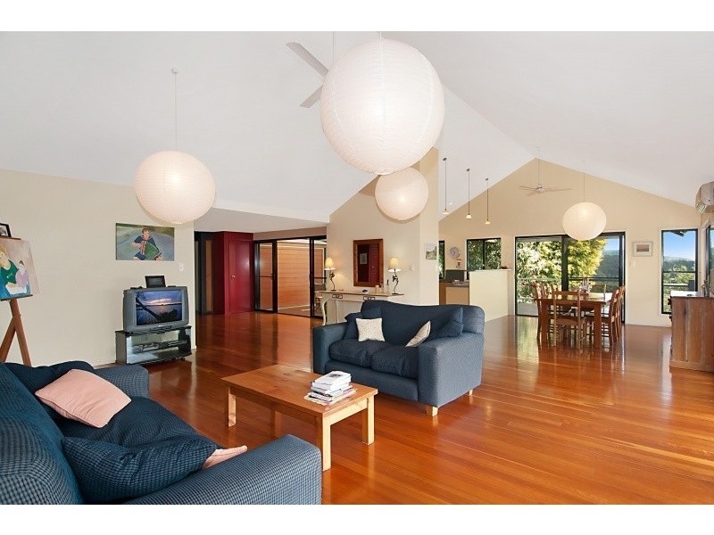 87 Driers Road, Cooran QLD 4569