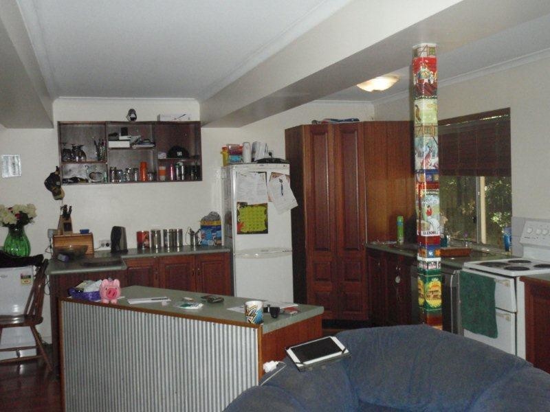 10 Elizabeth Street, Cooran QLD 4569