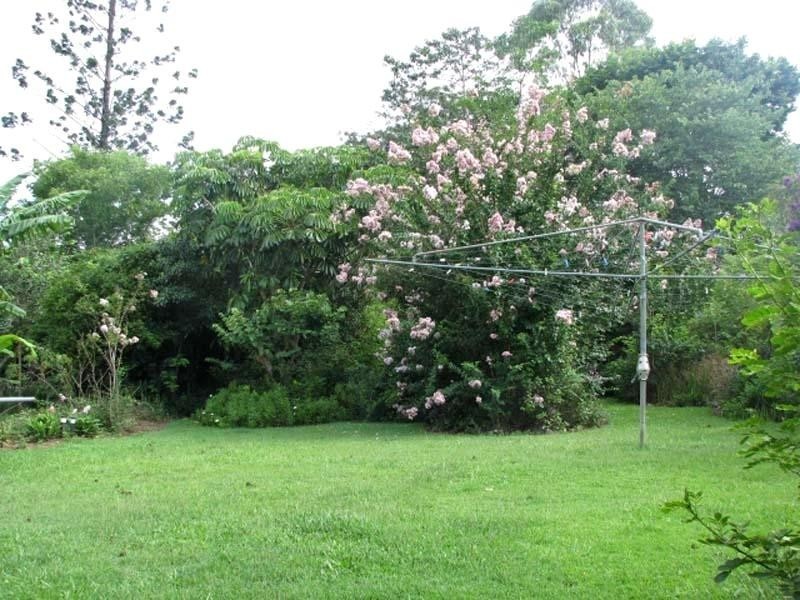 31 Railway Parade, Pomona QLD 4568