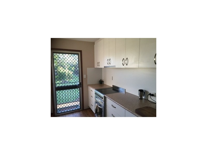 31 Railway Parade, Pomona QLD 4568