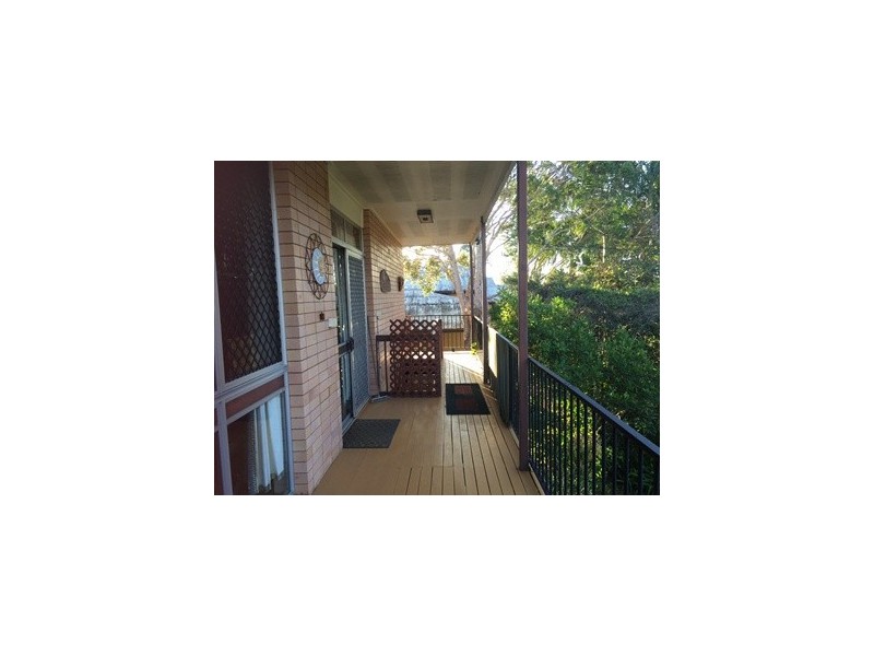 31 Railway Parade, Pomona QLD 4568