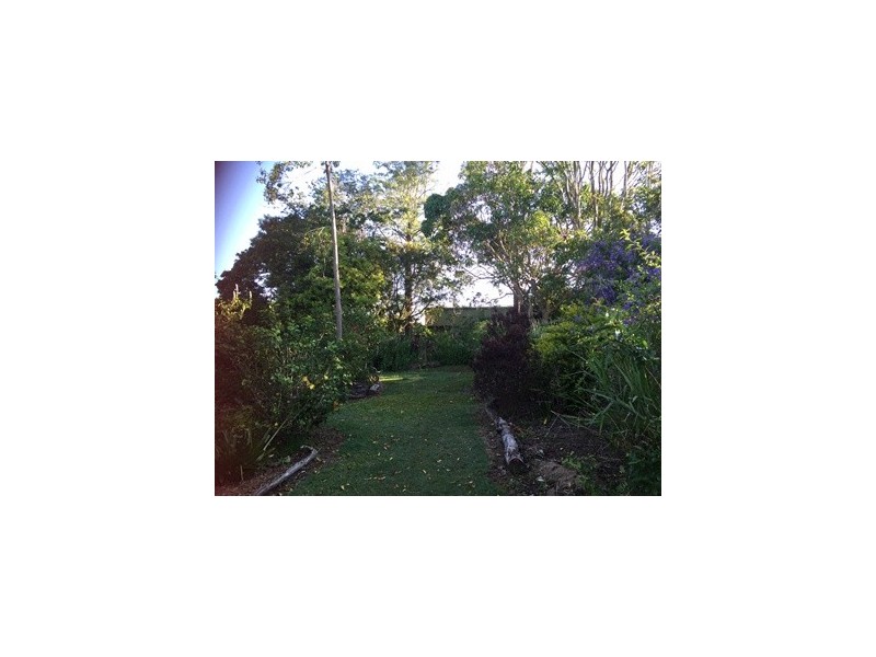 31 Railway Parade, Pomona QLD 4568