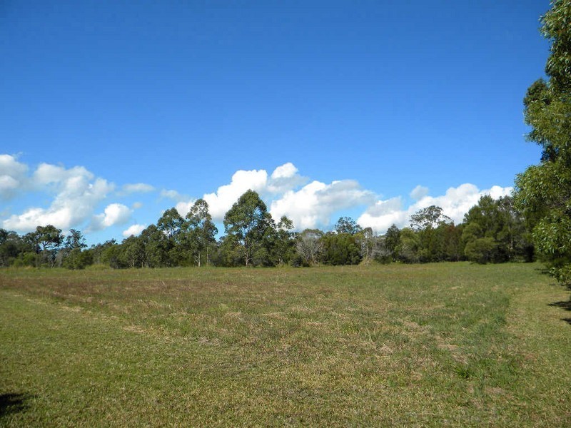 Cootharaba QLD 4565