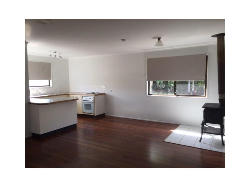 14 Ann Street, Cooran QLD 4569