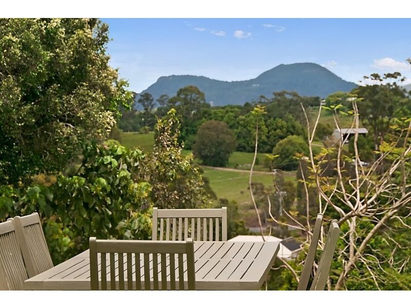 12 Fantail Crescent, Cooroy QLD 4563