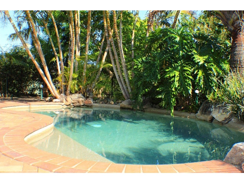 12 Fantail Crescent, Cooroy QLD 4563