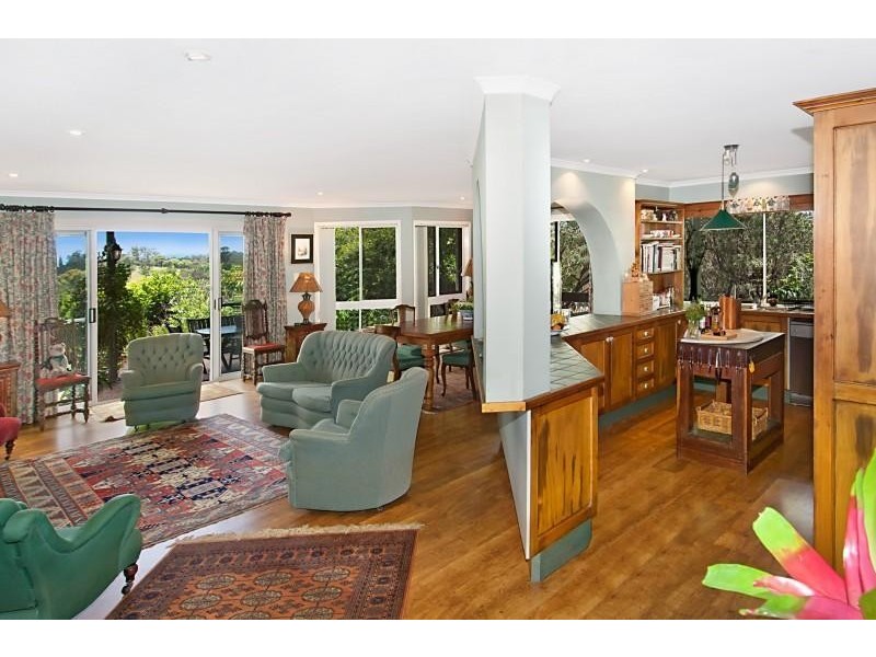 12 Fantail Crescent, Cooroy QLD 4563